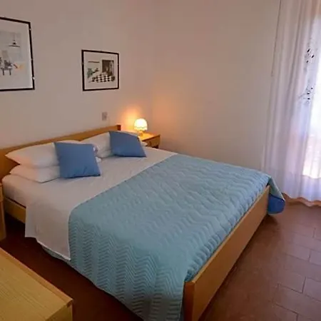 Contemporary Flat In The Main Shopping Road By Beahost Hotel Bibione